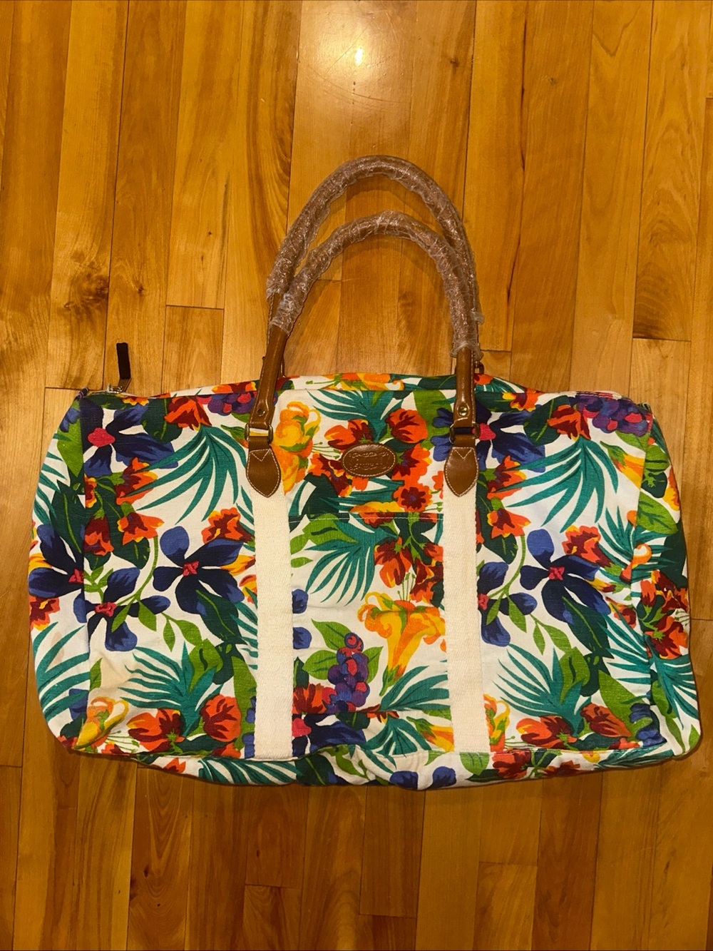 Gitano Tropical Floral Canvas Weekender Bag - White, Green, Blue, Red - Picture 1 of 9